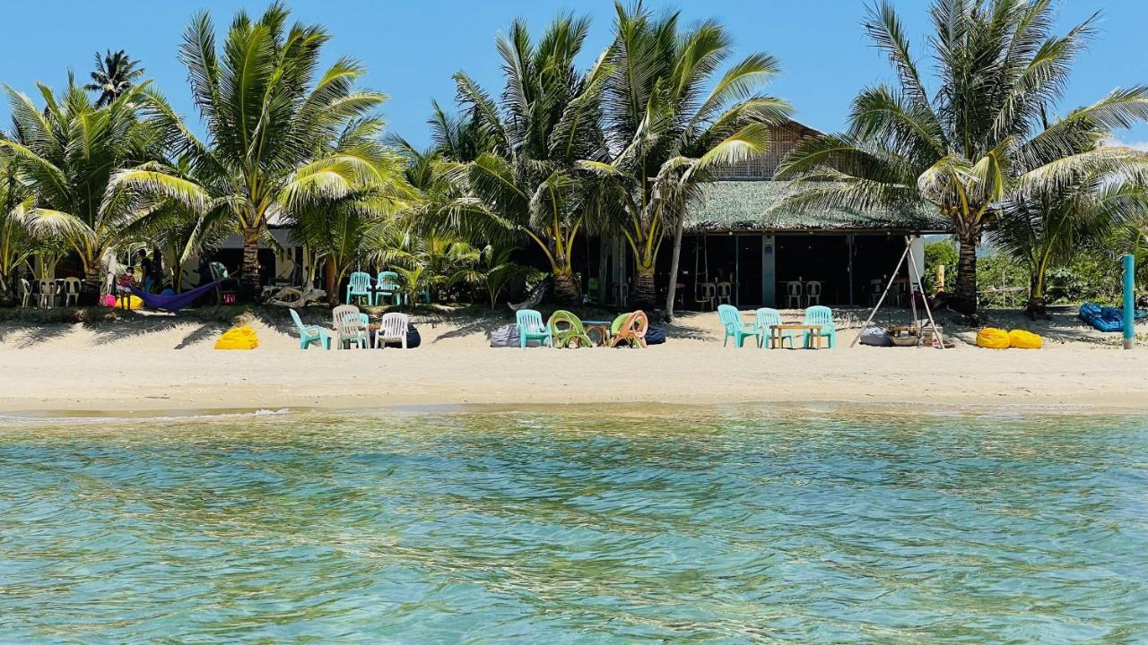 Footprints Beach Resort Agpudlos Extérieur photo