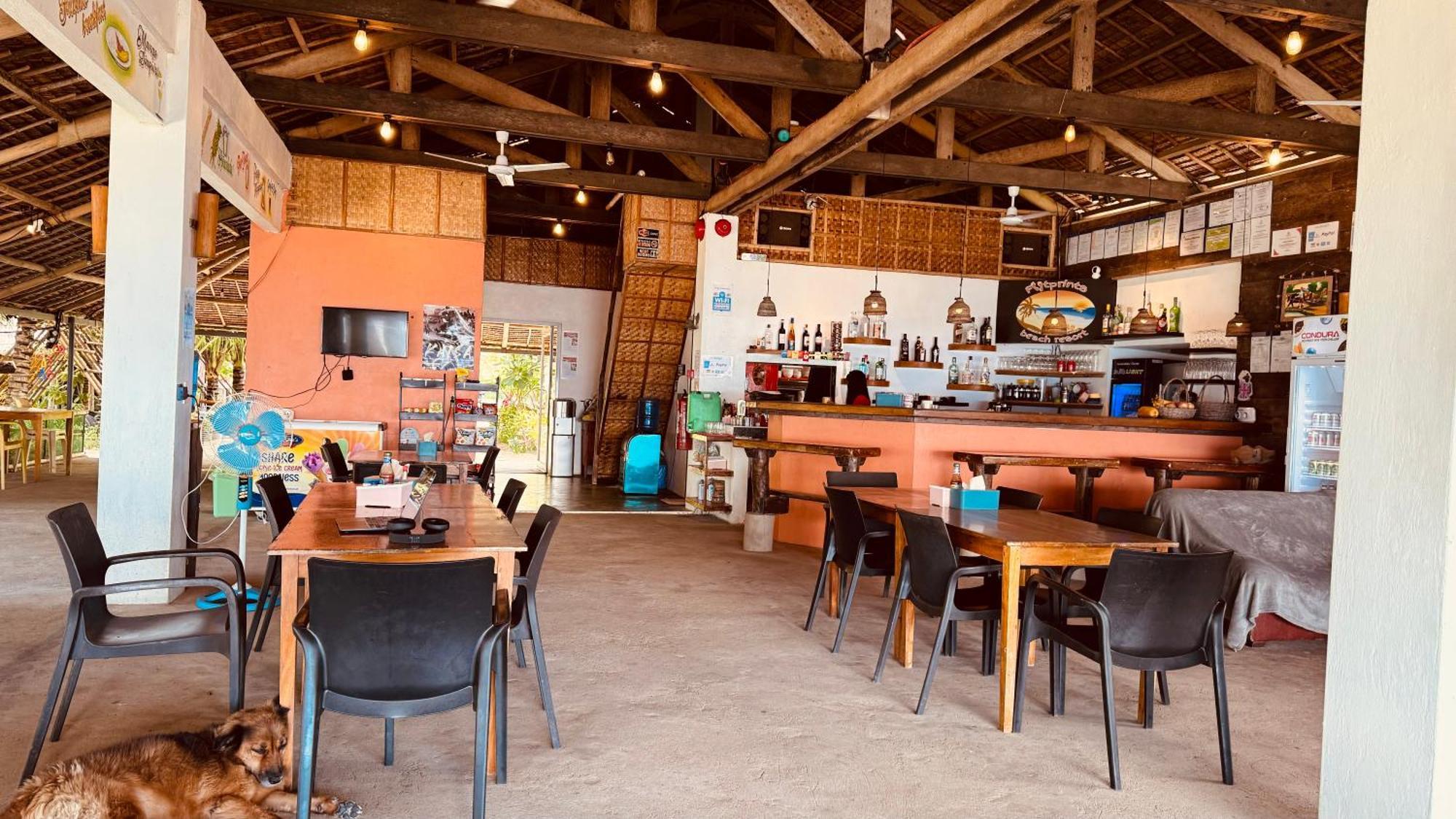 Footprints Beach Resort Agpudlos Extérieur photo