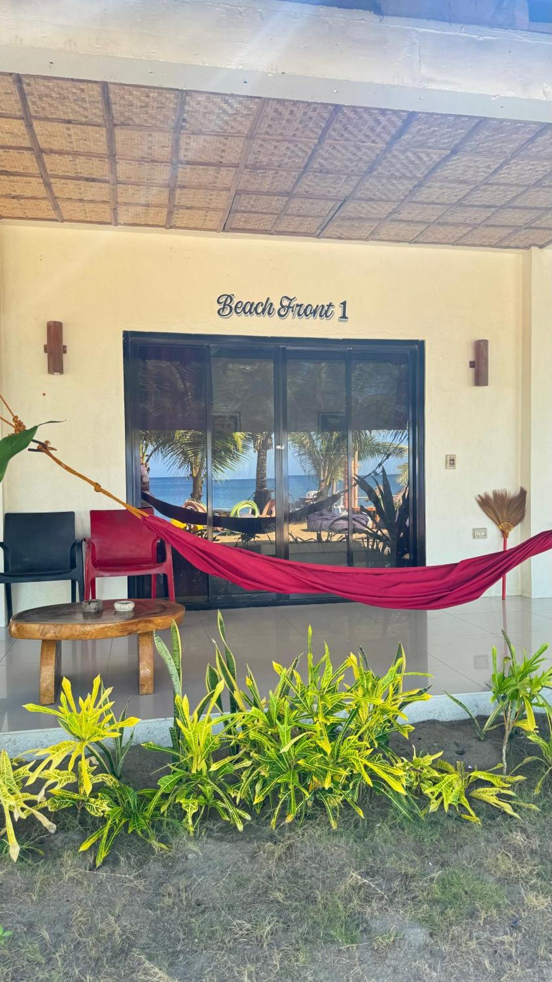 Footprints Beach Resort Agpudlos Extérieur photo
