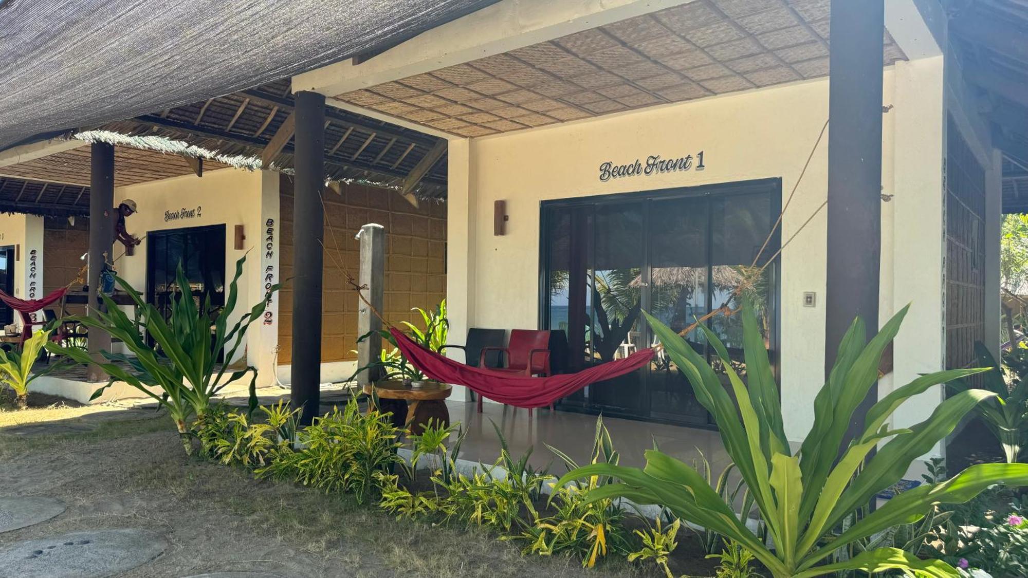 Footprints Beach Resort Agpudlos Extérieur photo